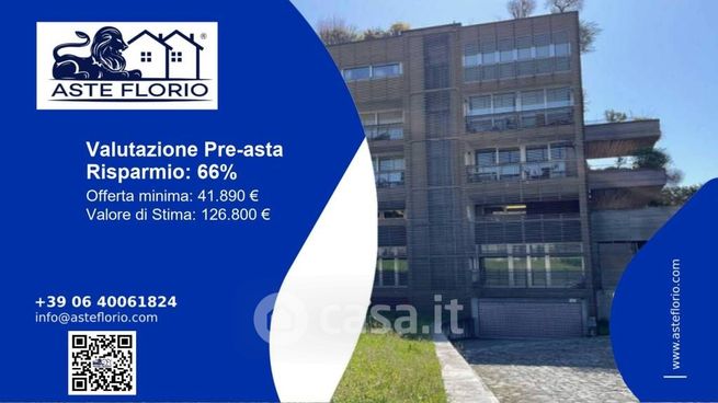 Ufficio in commerciale in Via Romano Bilenchi 80