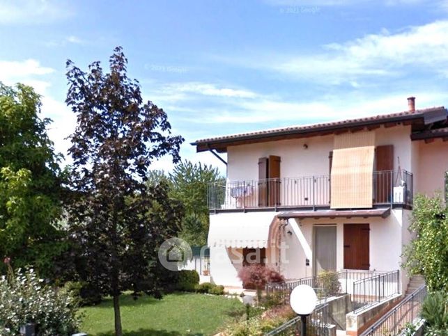 Appartamento in residenziale in Via Monte Alto 4