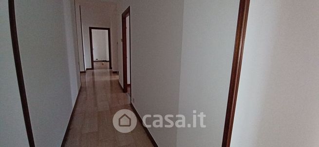 Appartamento in residenziale in Via Cosenza