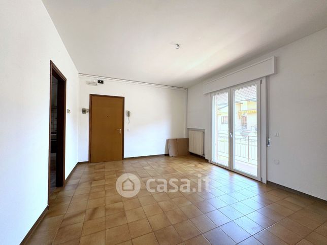 Appartamento in residenziale in Via Roma 5