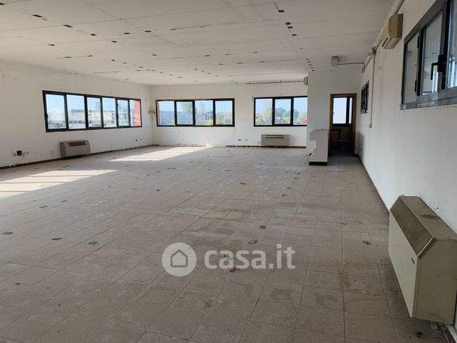 Ufficio in commerciale in Via dé Giudei