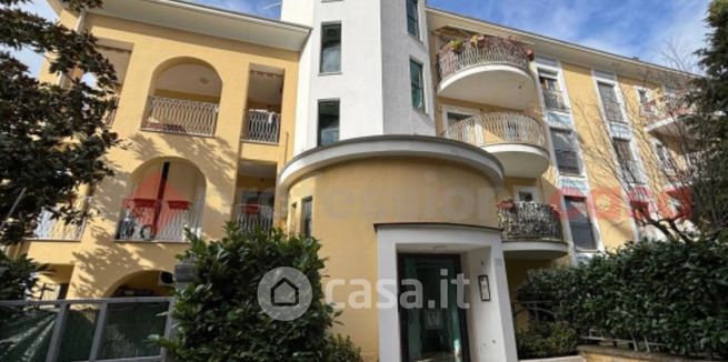 Appartamento in residenziale in Via della Peschiera 100