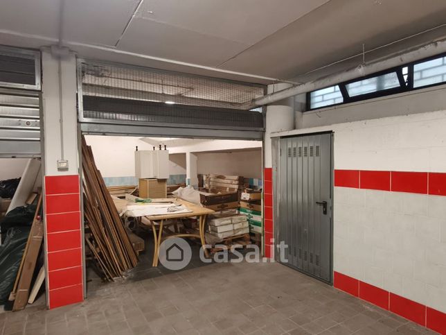Box/posto auto in residenziale in Via G.Garibaldi 16