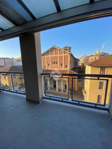 Appartamento in residenziale in Via Nino Oxilia 11