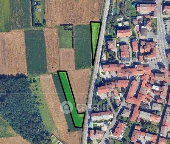Terreno agricolo in commerciale in Via Vittorio Veneto 26