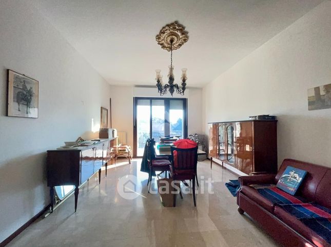 Appartamento in residenziale in Via V. Pagliari 53