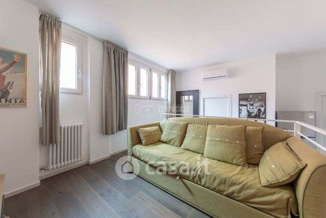 Appartamento in residenziale in Via Negroli 28