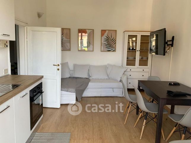 Appartamento in residenziale in Viale Edmondo de Amicis