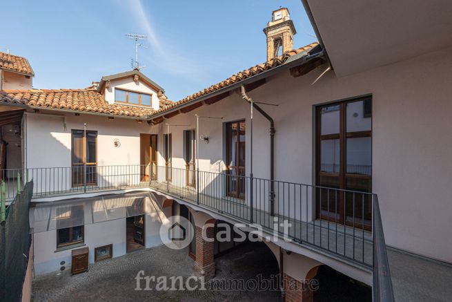Casa indipendente in residenziale in Via Vittorio Emanuele