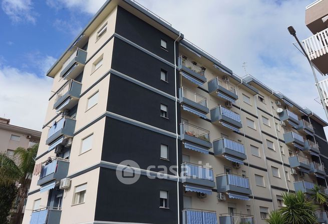 Appartamento in residenziale in Via Ettore Romagnoli 128