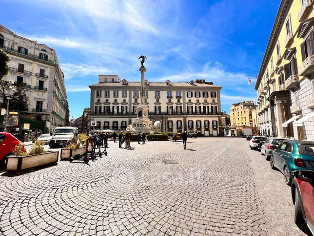 Appartamento in residenziale in Via Carlo Poerio