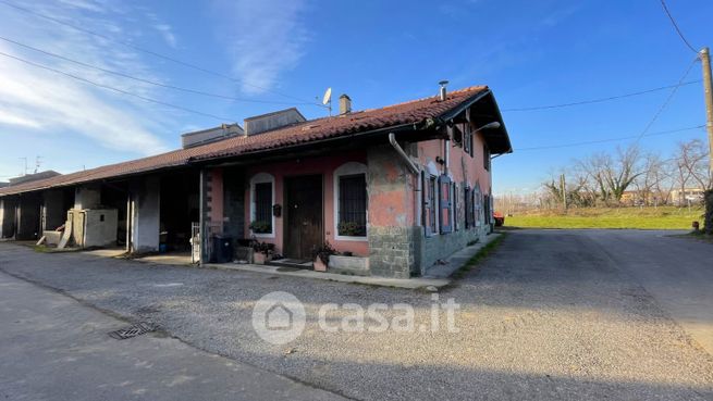 Appartamento in residenziale in Via per C.na Trombettina 1