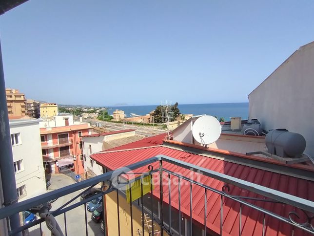 Appartamento in residenziale in Via Achille Bova