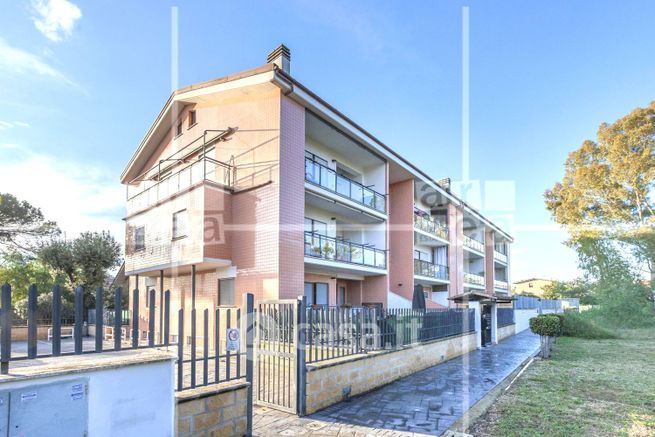 Appartamento in residenziale in Via Padre Perilli 16