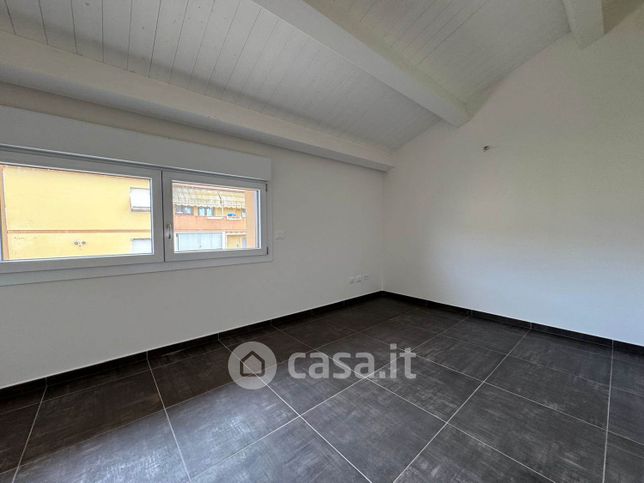 Appartamento in residenziale in Via Aurelia 26