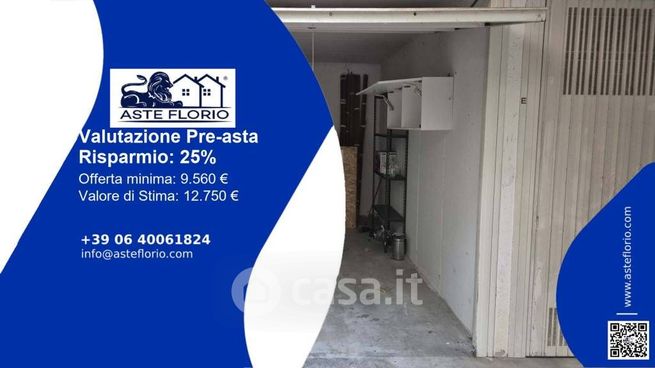 Box/posto auto in residenziale in Via Monsignor Pasquale Morganti