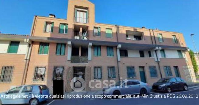 Casa indipendente in residenziale in Via Maria Montessori 19