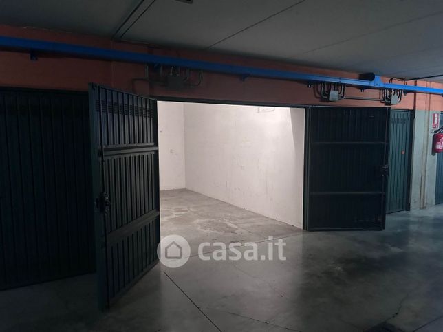 Box/posto auto in residenziale in 