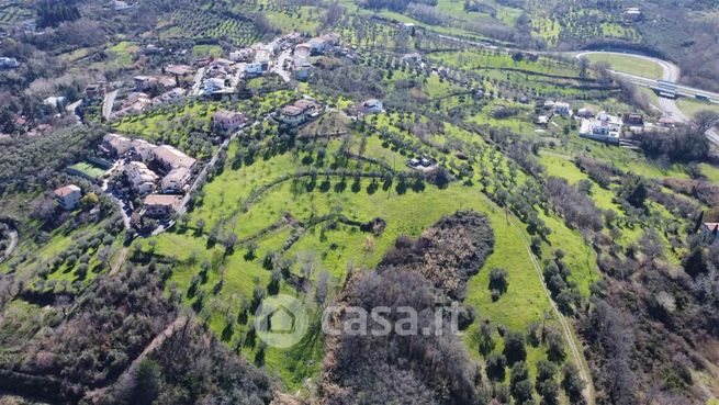 Terreno edificabile in residenziale in 