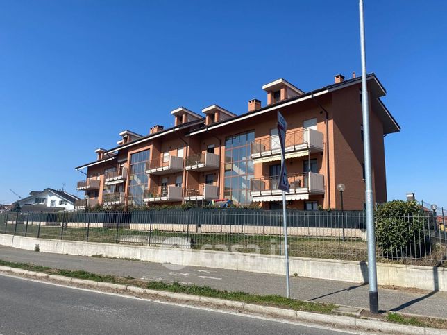 Box/posto auto in residenziale in Via Giovanni Valetti 68