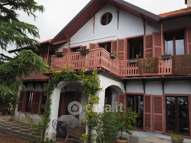 Casa indipendente in residenziale in Strada San Michele 15