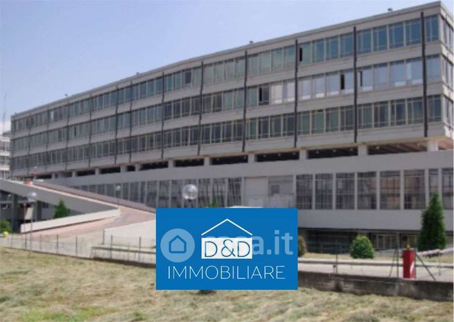 Ufficio in commerciale in Corso Svizzera 185