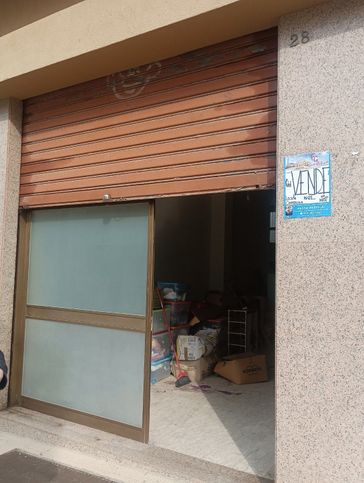 Ufficio in commerciale in Via Duca di Genova 28
