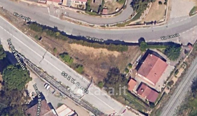 Box/posto auto in residenziale in Via Cassia
