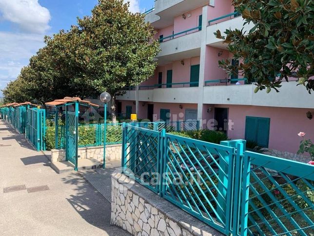 Villetta a schiera in residenziale in Via Vicinale Canosa 2