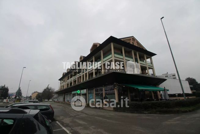 Garage/posto auto in residenziale in Via A. Diaz 4