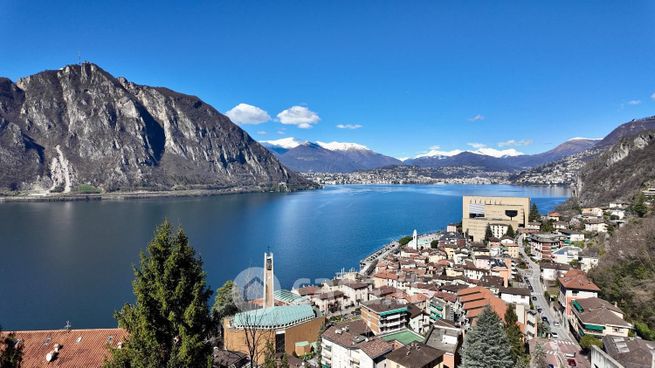 Appartamento in residenziale in Via Antonio Bezzola