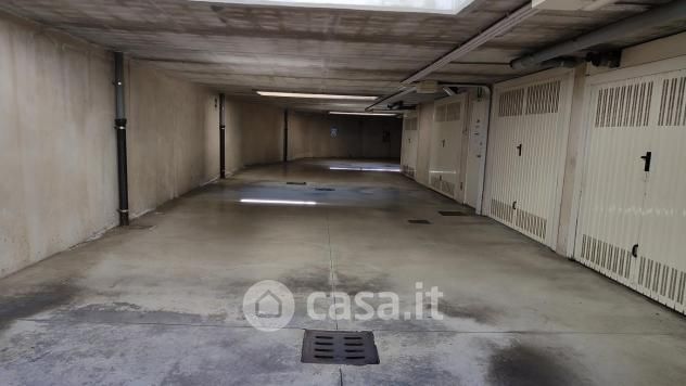 Garage/posto auto in residenziale in Via San Martino