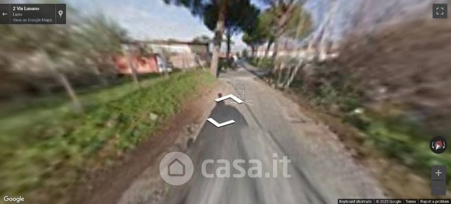 Box/posto auto in residenziale in Via Lunano 20