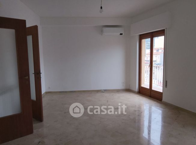 Appartamento in residenziale in Via Stesicoro 137