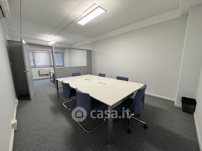 Ufficio in commerciale in Via Maestri del Lavoro 2