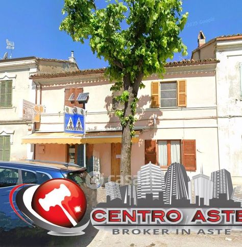 Appartamento in residenziale in Viale Evangelisti