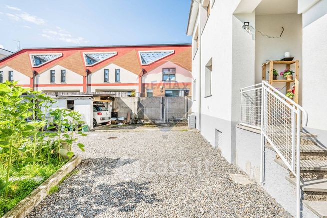Appartamento in residenziale in Via Sottocorno 7