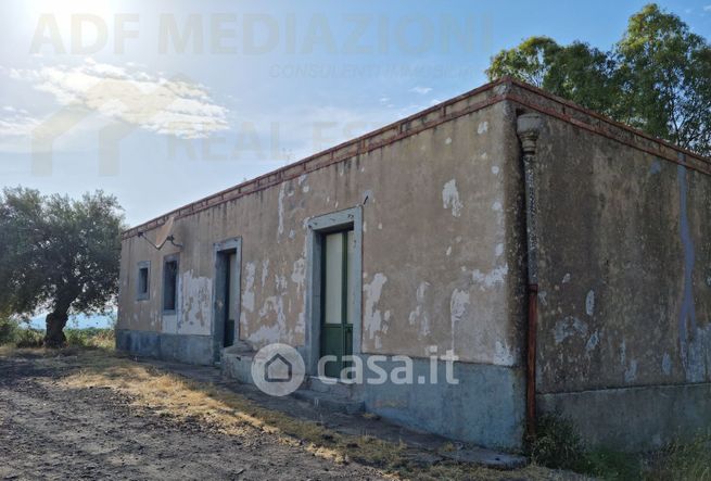 Terreno agricolo in commerciale in 