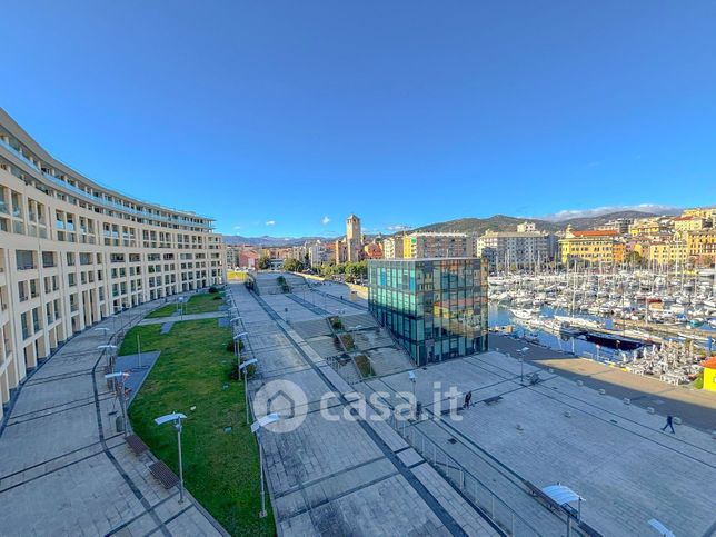 Appartamento in residenziale in Piazza Guido Rossa