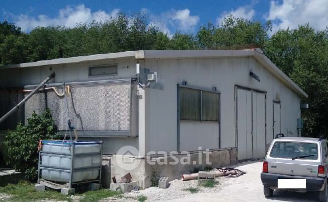 Capannone in commerciale in LocalitÃ  Busche