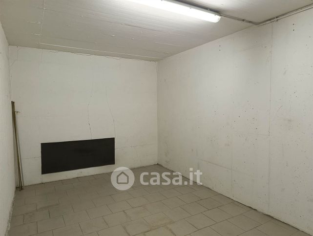 Box/posto auto in residenziale in Via degli Orti 28