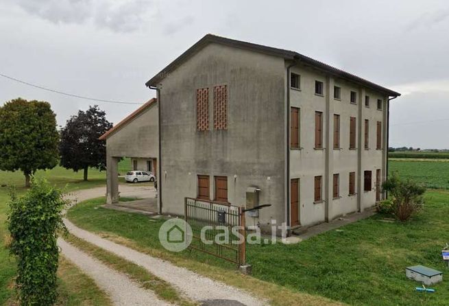 Casa bi/trifamiliare in residenziale in Via Arzaron