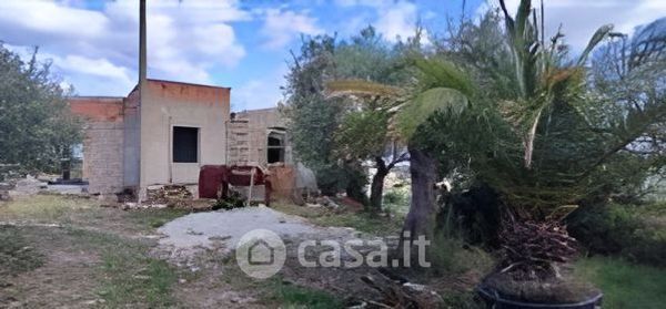 Casa indipendente in residenziale in Contrada Cinquefontane Strada Provinciale 111