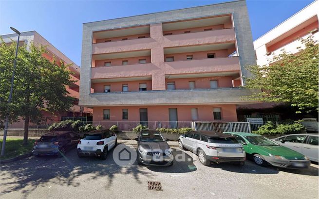 Appartamento in residenziale in Via Sandro Pertini 8