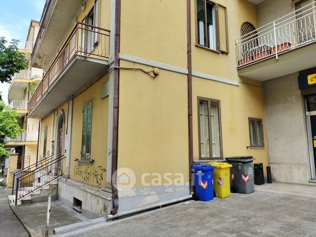 Ufficio in commerciale in Viale Cappuccini 157