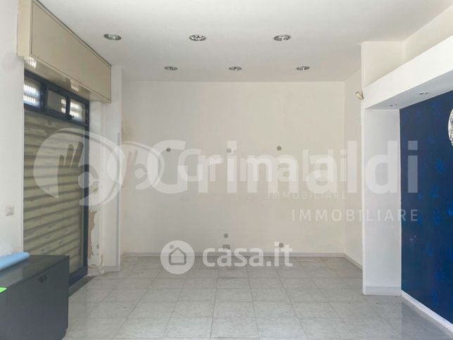 Ufficio in commerciale in Corso Timoleonte