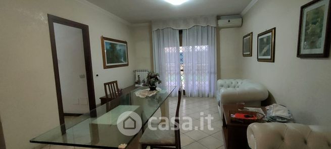 Appartamento in residenziale in Via Biagio Petrocelli 7