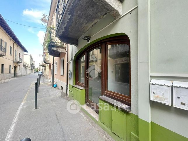 Ufficio in commerciale in 