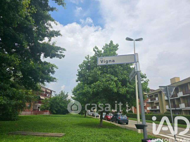 Terreno edificabile in residenziale in Via Vigna