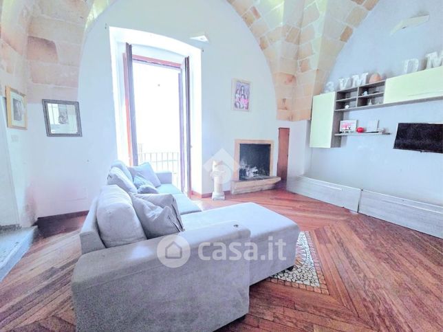 Appartamento in residenziale in Via Castorio Sorano 17